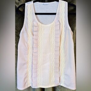 Ju’s Cream Colored Lace-Trimmed Sleeveless Top